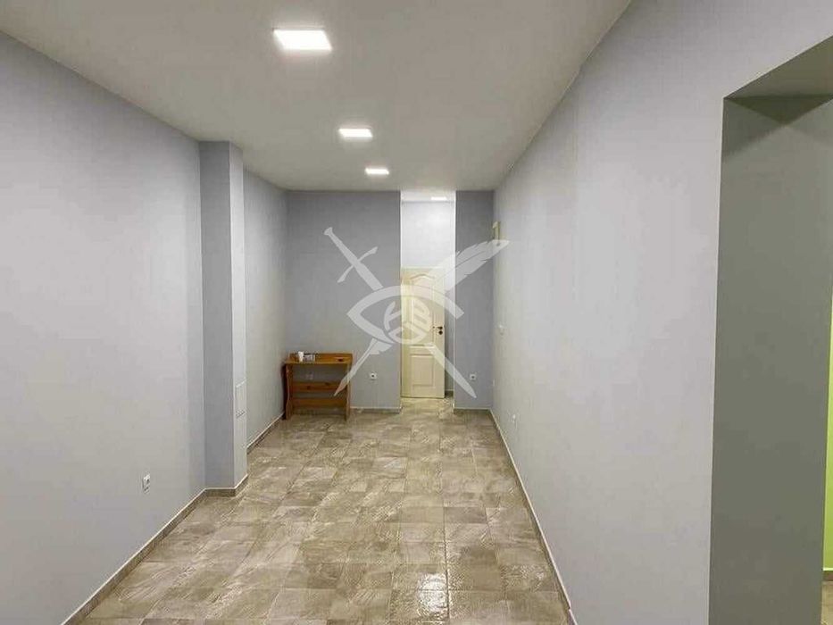 Дава се под наем Офис в София, Надежда 3 - 100 кв.м за 199000 € - Снимка #3