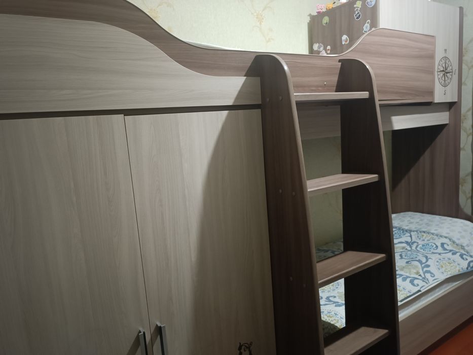 Детская мебель на двоих