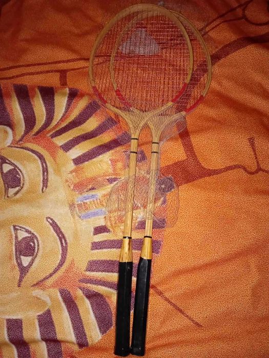 Продавам  федърбал