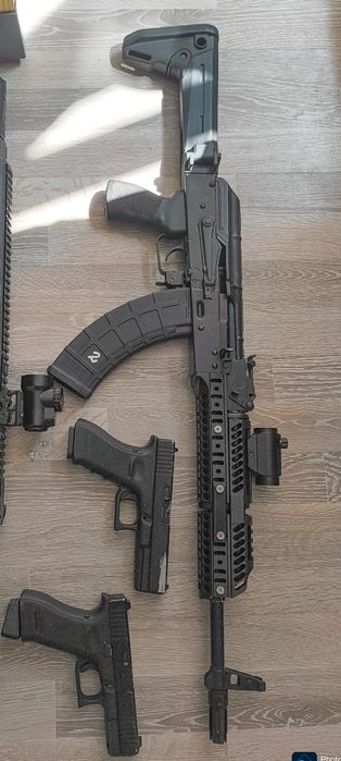 4 реплики GBB Green Gas Airsoft GHK M4 & AKM