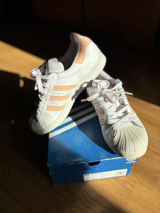 adidasi Superstar