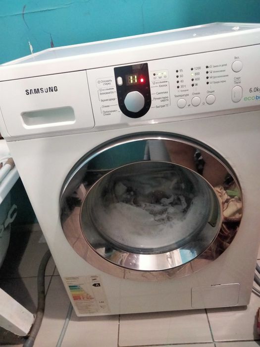 Продам стиральную машину