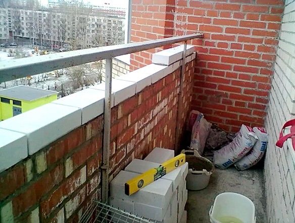 Kladka balkon balkonga gʻish teramiz