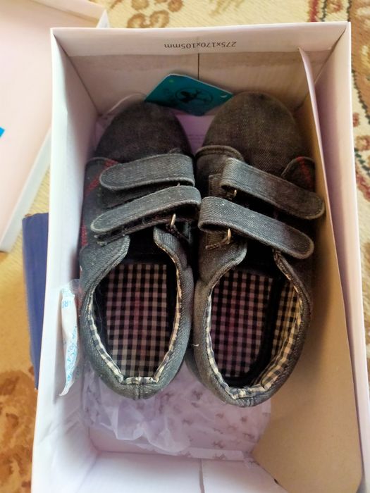 Фирменная обувь на мальчика