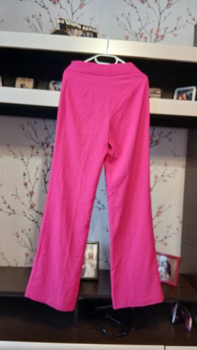 Pantaloni pentru fete