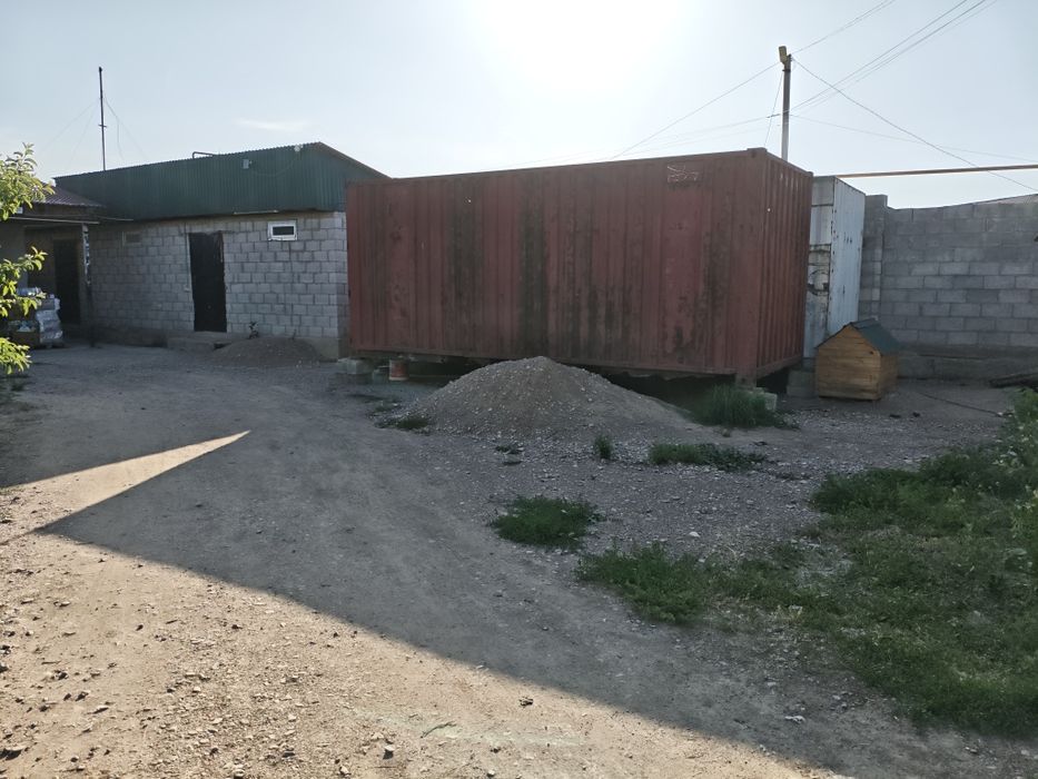 Продам контейнер 20т