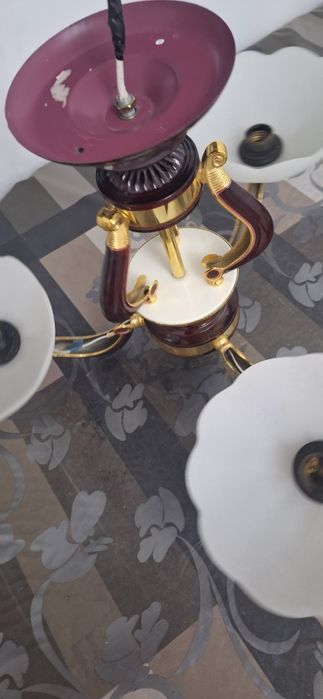 Люстралар сатылады