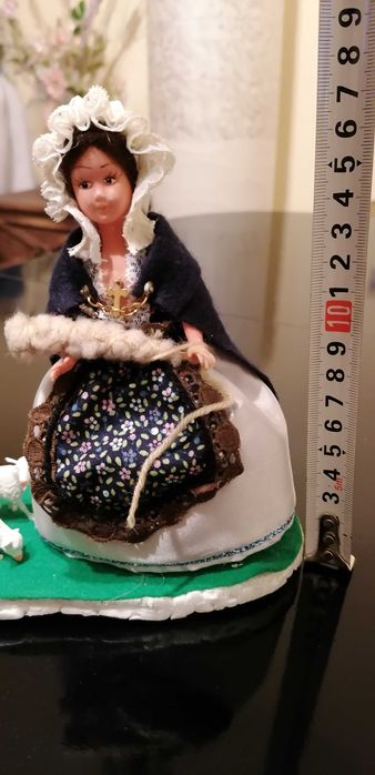 Две красиви етно-кукли за колекционери и ценители