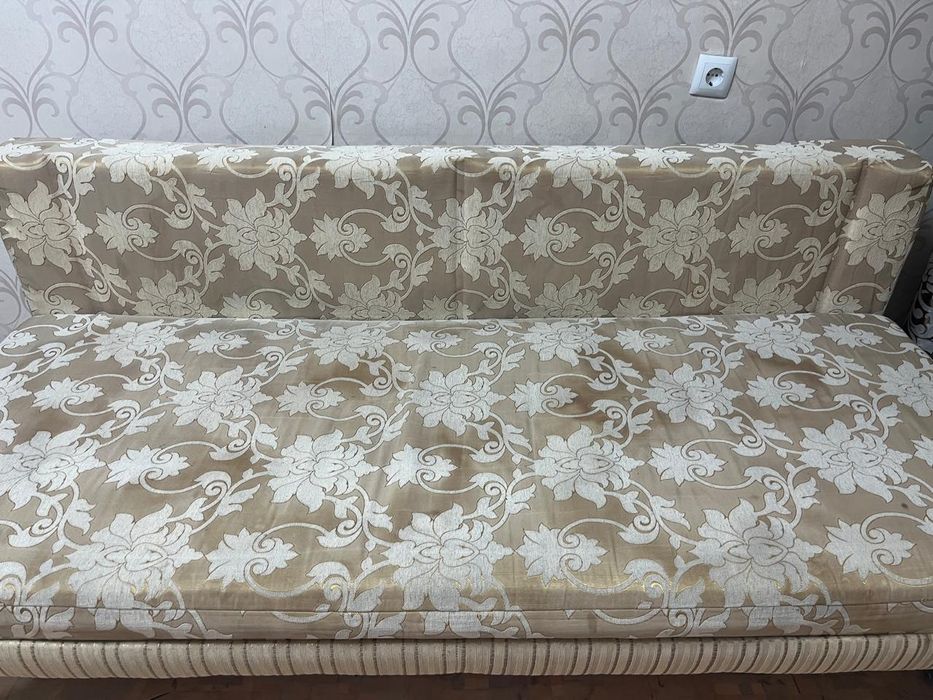 Диван раздвижной