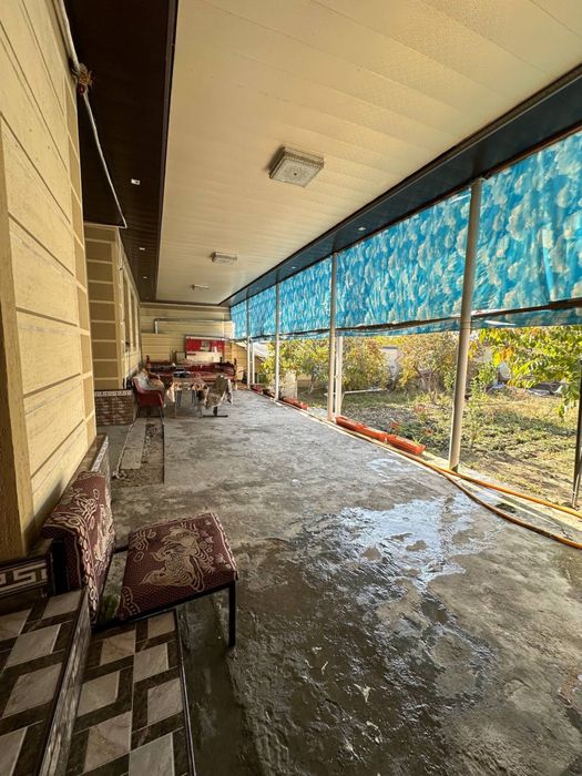 8 соток ховли сотилади. Супер. Завадской. Хамма шароити қилинган.