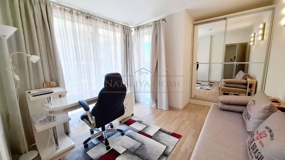 Продава се Къща в Бургас, Сарафово - 200 кв.м за 2750 €/кв.м - Снимка #5