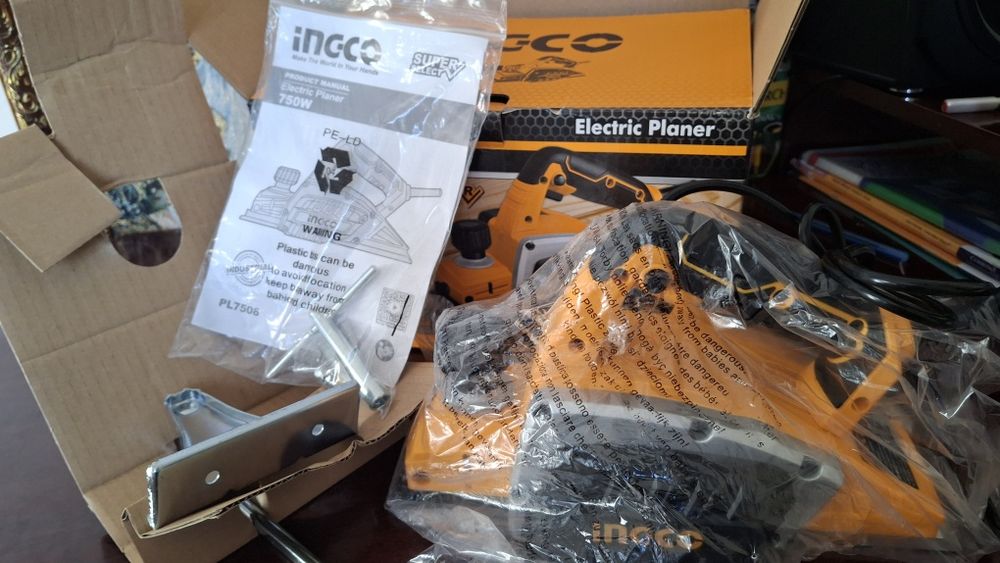 Рубанки (Рубанок) электрический, 
INGCO фирманики, оригинал