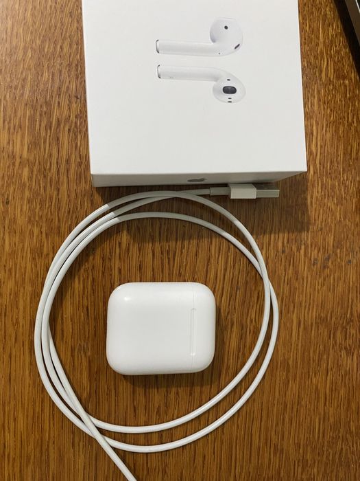 Наушники airpods