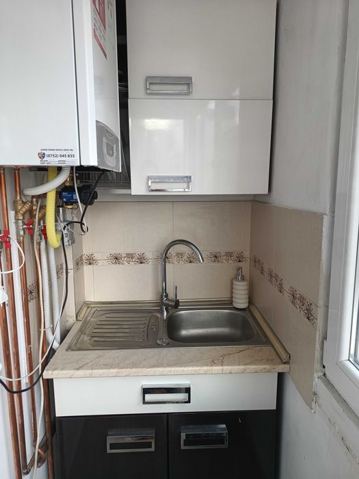 Proprietar, ofer spre inchiriere apartament cu 2 camere cu centrala proprie in Timisoara, str. Simion Barnutiu,  etaj 4/8