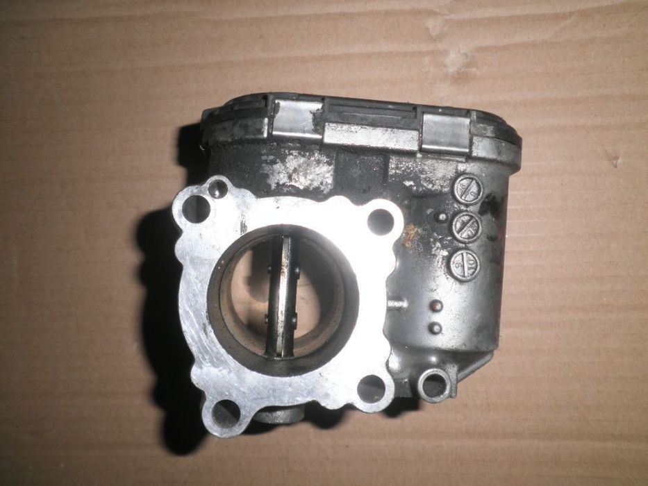 Clapeta Acceleratie Renault Trafic , Opel Vivaro , Nissan Primastar , 2.0 DCI 8200330810E