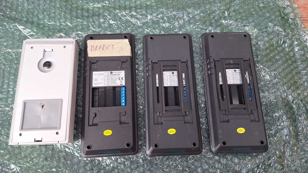 SmartWares DIC - 22132 | Video Interfon ecran color | 3 unitati int***