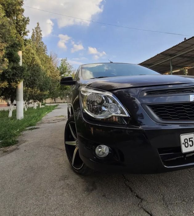 Продаются диски Vossen для автомобиля