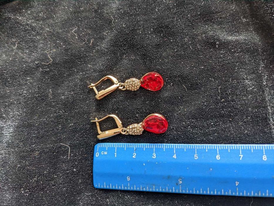 Серьги бижутерия