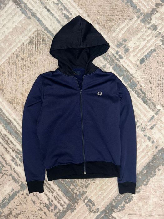 Продаются модные вещи