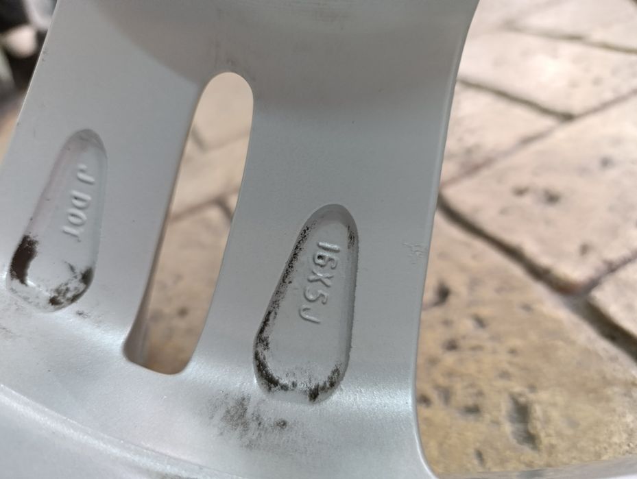 Оригинални джанти за Toyota 4х100 16 цола IQ,Suzuki,Mazda