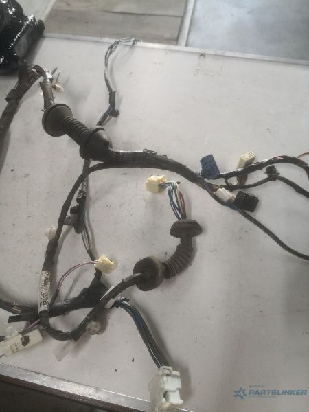 Instalatie Electrica Usa Stanga Spate Toyota Hilux Vii Pickup (_N1_, _