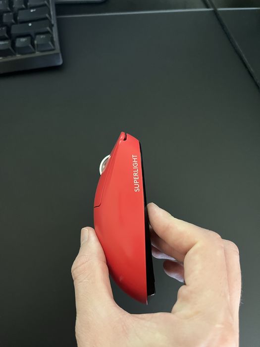 Gpro X Superlight геймърска мишка