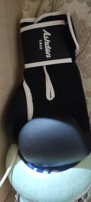 Профессиональные перчатки для бокса 14 унсий