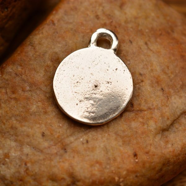 „Бебешко краче“ – сребърен медальон 925 | Талисман на новия живот