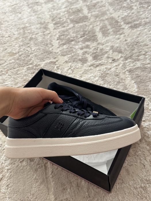 Женские  кеды  Tommy Hilfiger