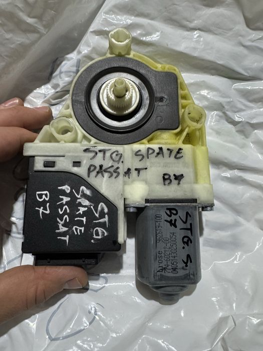Modul motoras macara stanga spate vw passat b6 vw passat b7