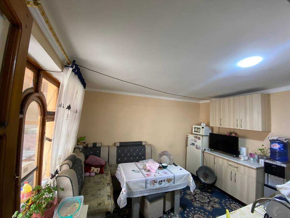 Продаётся участок 4 соток Шайхонтухурский р-н Рабочий городок