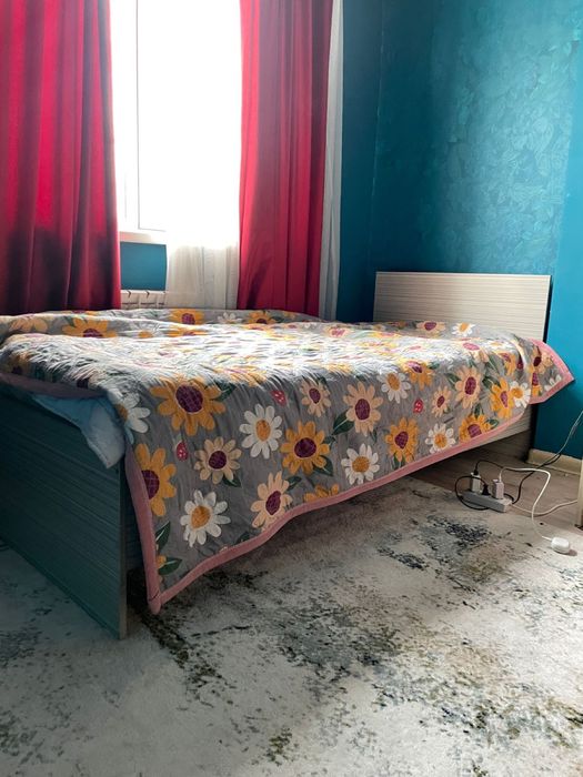 Односпальная кровать