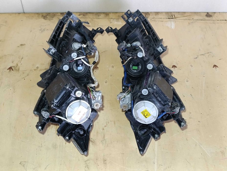 Фары передние XENON Mazda 6 GH 07-13г