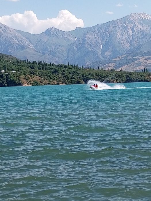 Sijjak qishlogida Dacha uchun yer suv boyida 8sotiq