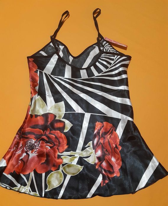 Дамска сатенена пижама