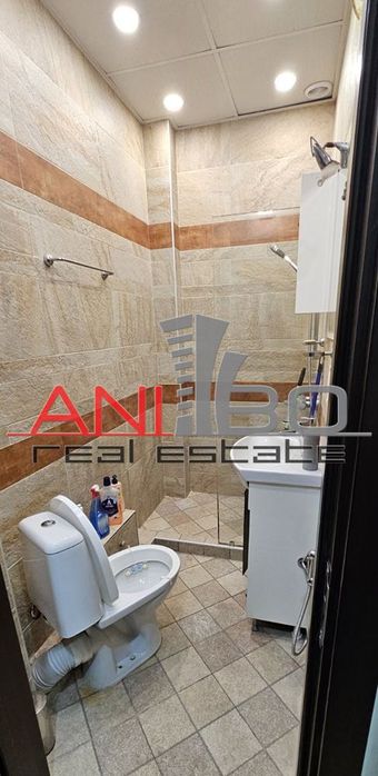 Продава се Двустаен апартамент в Перник, Център - 65 кв.м за 1847 €/кв.м - Снимка #9