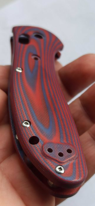 Дръжки/чирени от G-10 за Benchmade