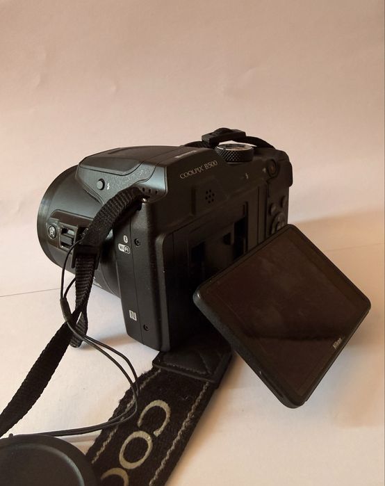 Nikon coolpix B500