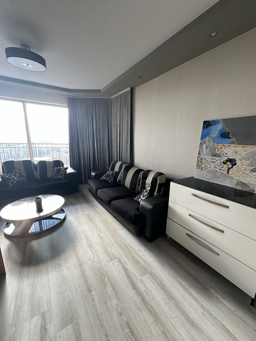 Дава се под наем Двустаен апартамент в Варна, Възраждане 1 - 80 кв.м за 528.36 € - Снимка #9