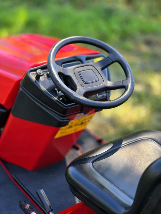 Tractoras gazon iarba vegetatie inalta Profesional Echotrack Germany Kawasaki 2 cilindrii Hydrostatic 3 cutite !