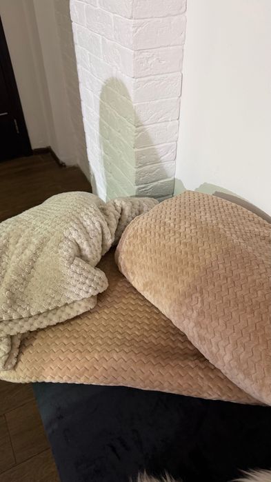 Мягкие пледы б/у