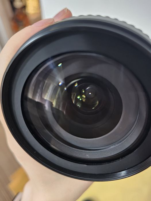 Nikon d5600+obiectiv 18-105+ geanta