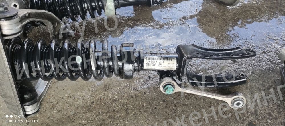Макферсони, Амортисьори за Фолксваген Туарег R5 7l 2.5/174 Okachvane