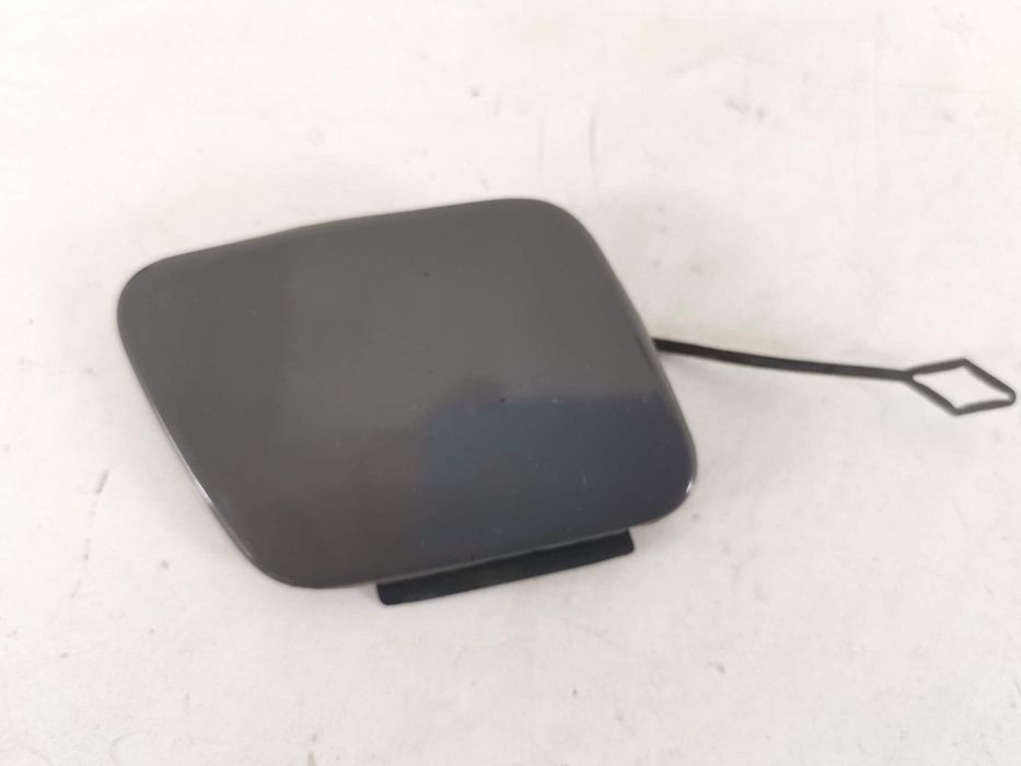 Капак за теглич предна броня БМВ Серия 7 / BMW Seria 7 G11/G12 [ - ] О