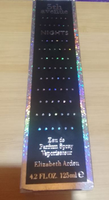 Apa de parfum Elisabeth Arden