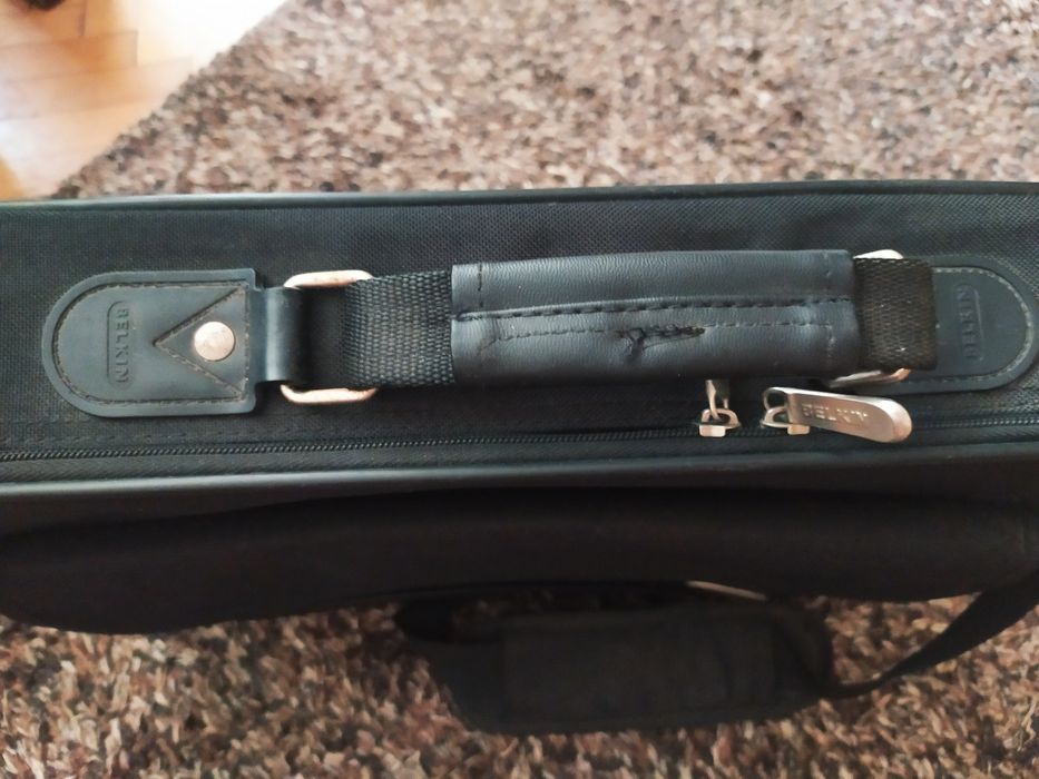 Чанта за лаптоп / документи