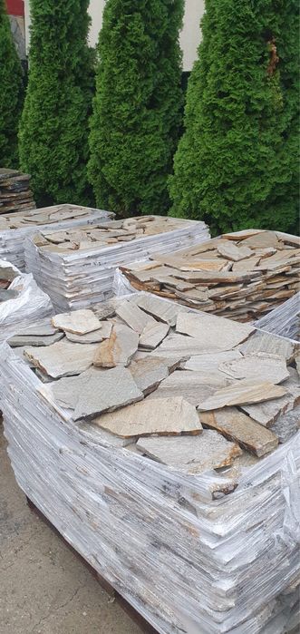 Vand si montez piatra naturala