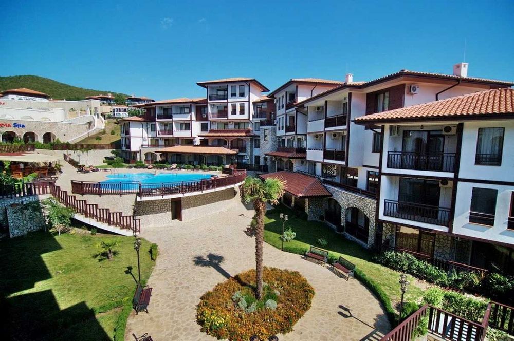 Продава се Тристаен апартамент в Свети Влас - 89 кв.м за 2978 €/кв.м - Снимка #11