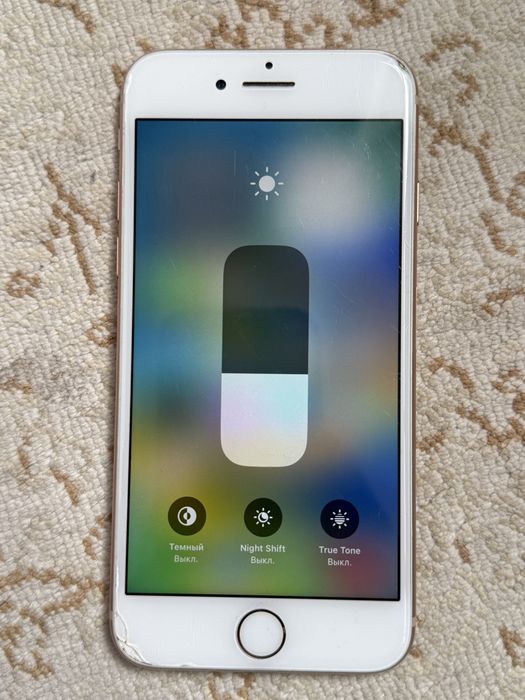 Apple iPhone 8 (64gb)