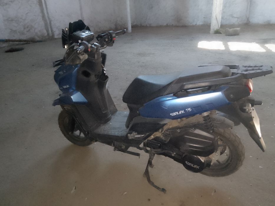 Продам скутер танк